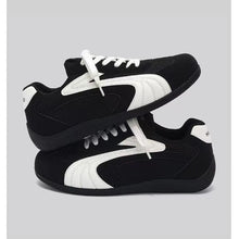 Retro Low-Top Trainers — Anti-Slip Wear-Resistant Sole
