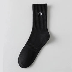 Anti-Odour Cotton Crew Socks — Cushioned Mid-Tube — black